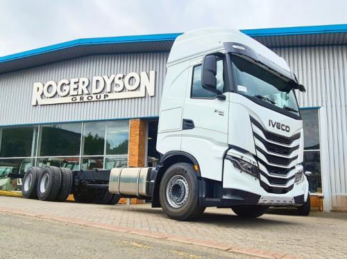 BRAND NEW IVECO X-WAY 6X2 CHASSIS