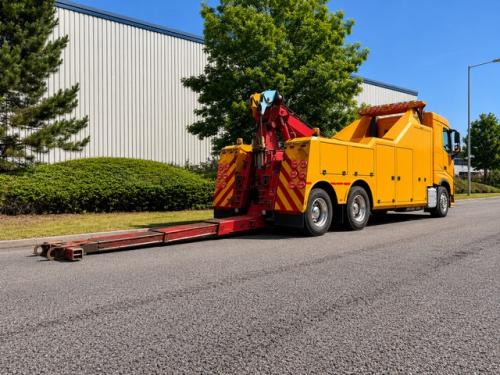 Volvo FH - Dyson Commander MK3 Pioneer